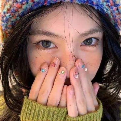 等妈妈回家的孩子